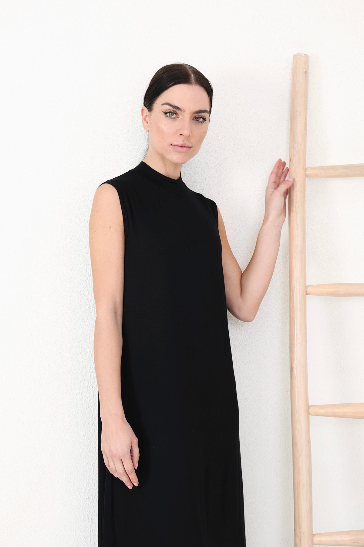 Sleeveless Slip Dress in Black Color