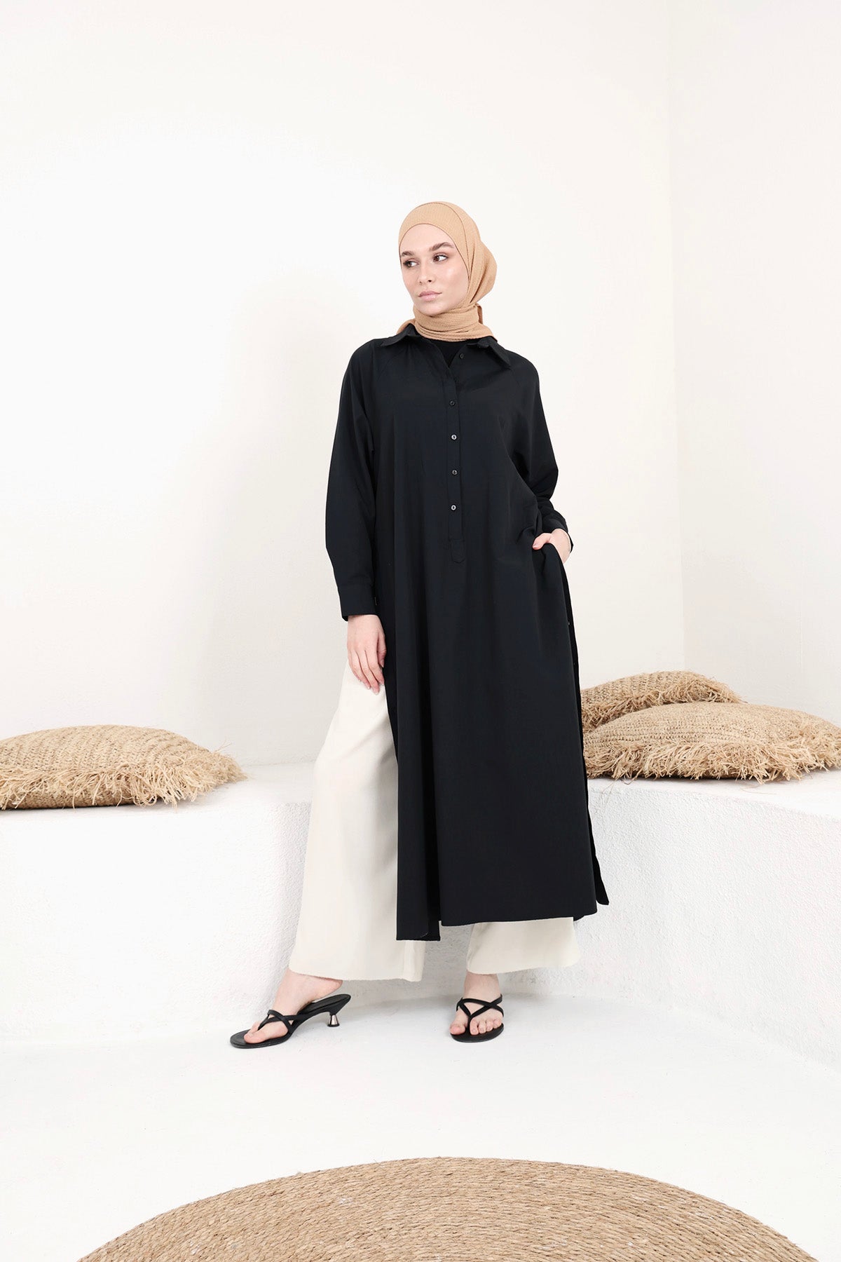 Maxi Shirt With Slits in Black Color