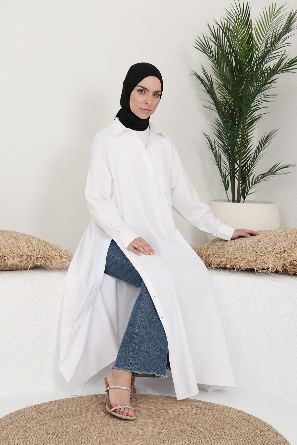 Maxi Shirt With Slits in White Color