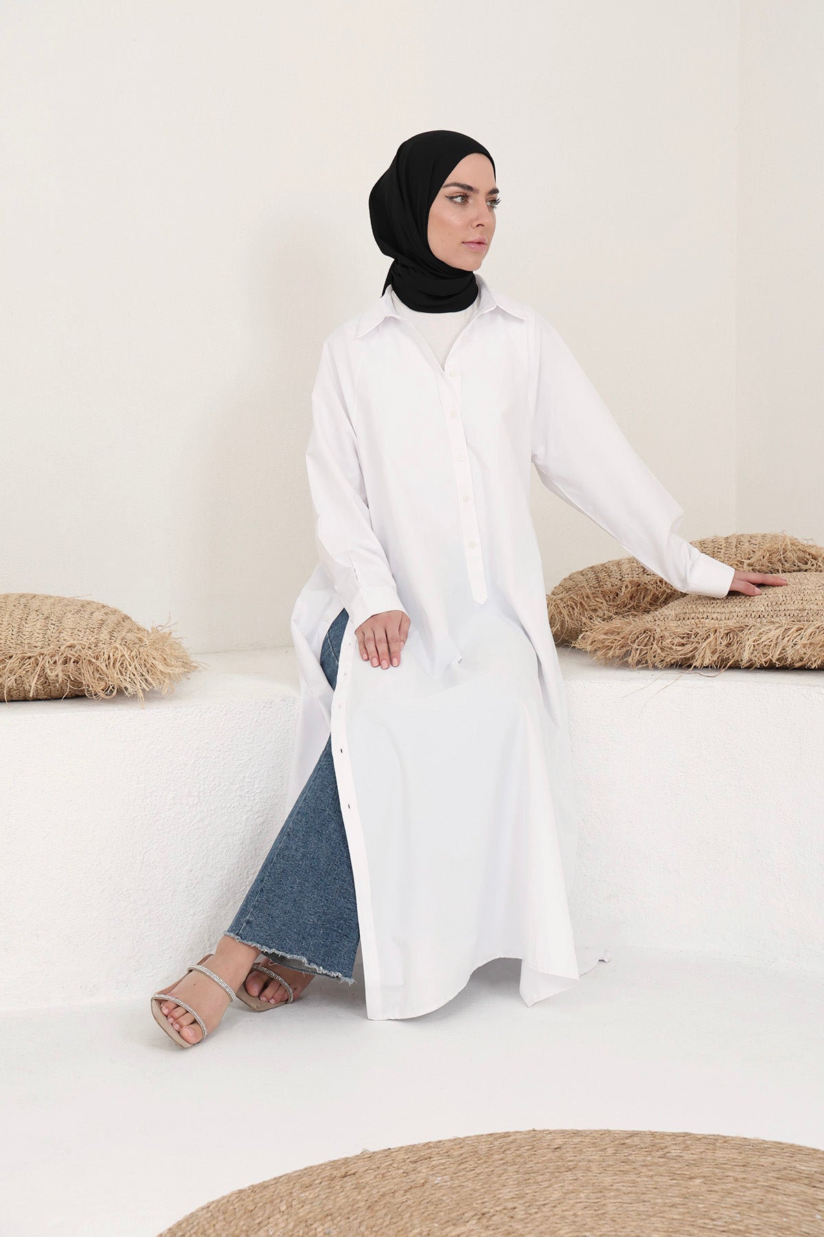 Maxi Shirt With Slits in White Color