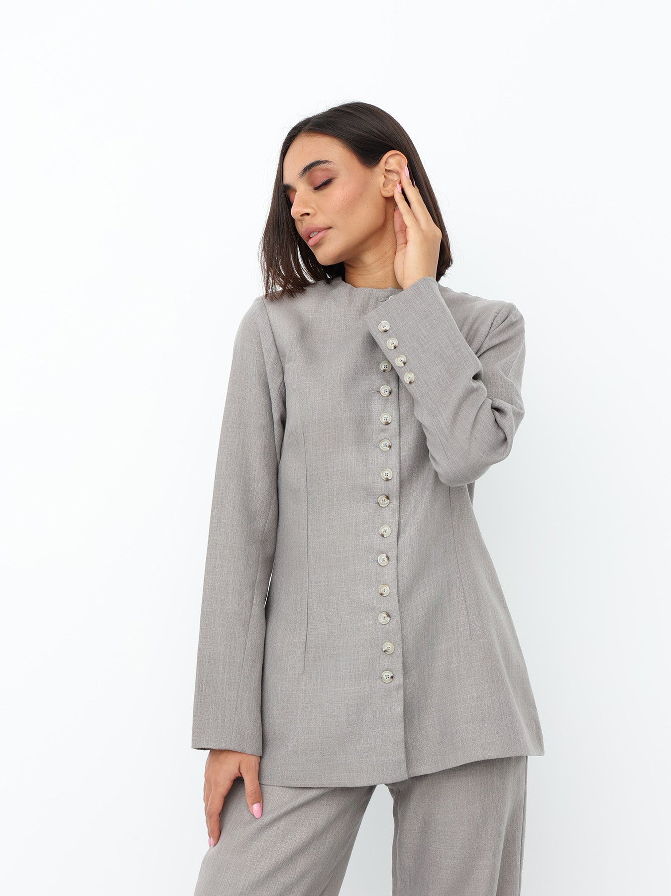 Linen Suit in Gray color