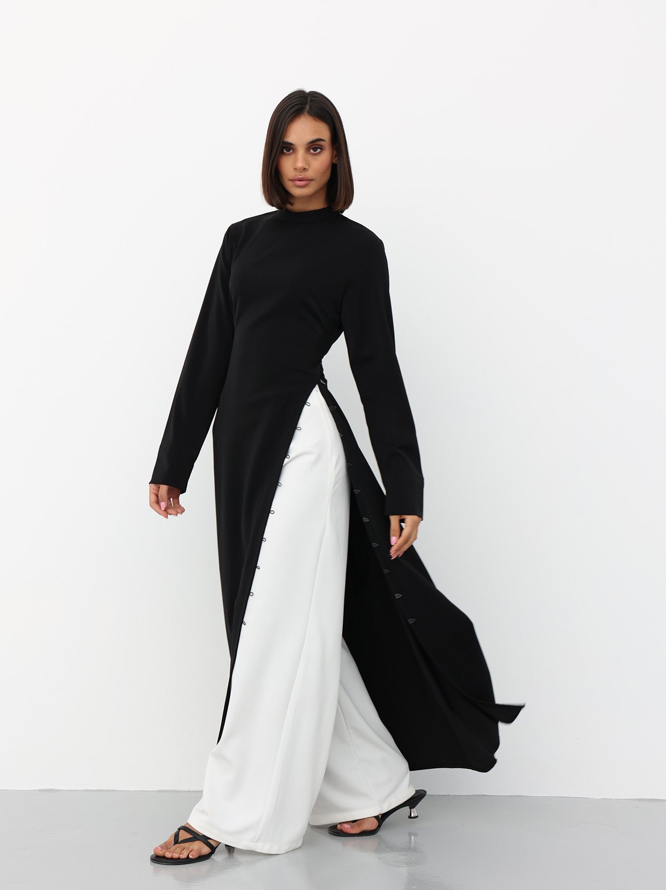 Maxi Tunic With Slit in Black color