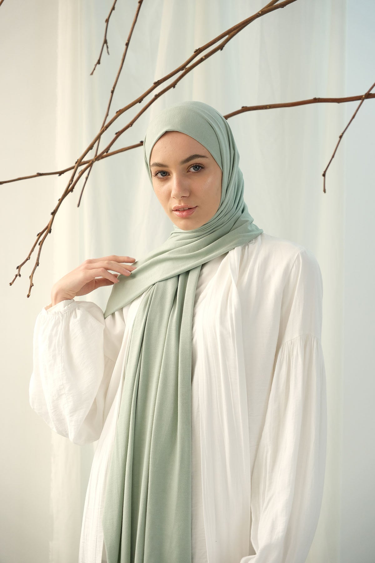 Jersey Hijab in Powder Ash Color