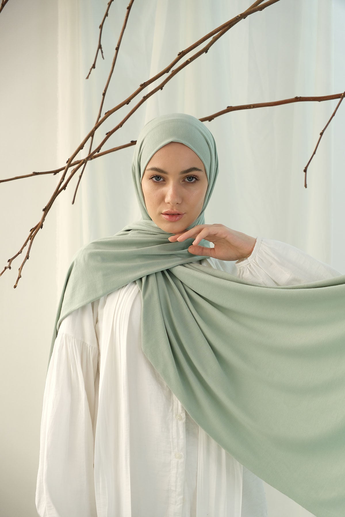 Jersey Hijab in Powder Ash Color