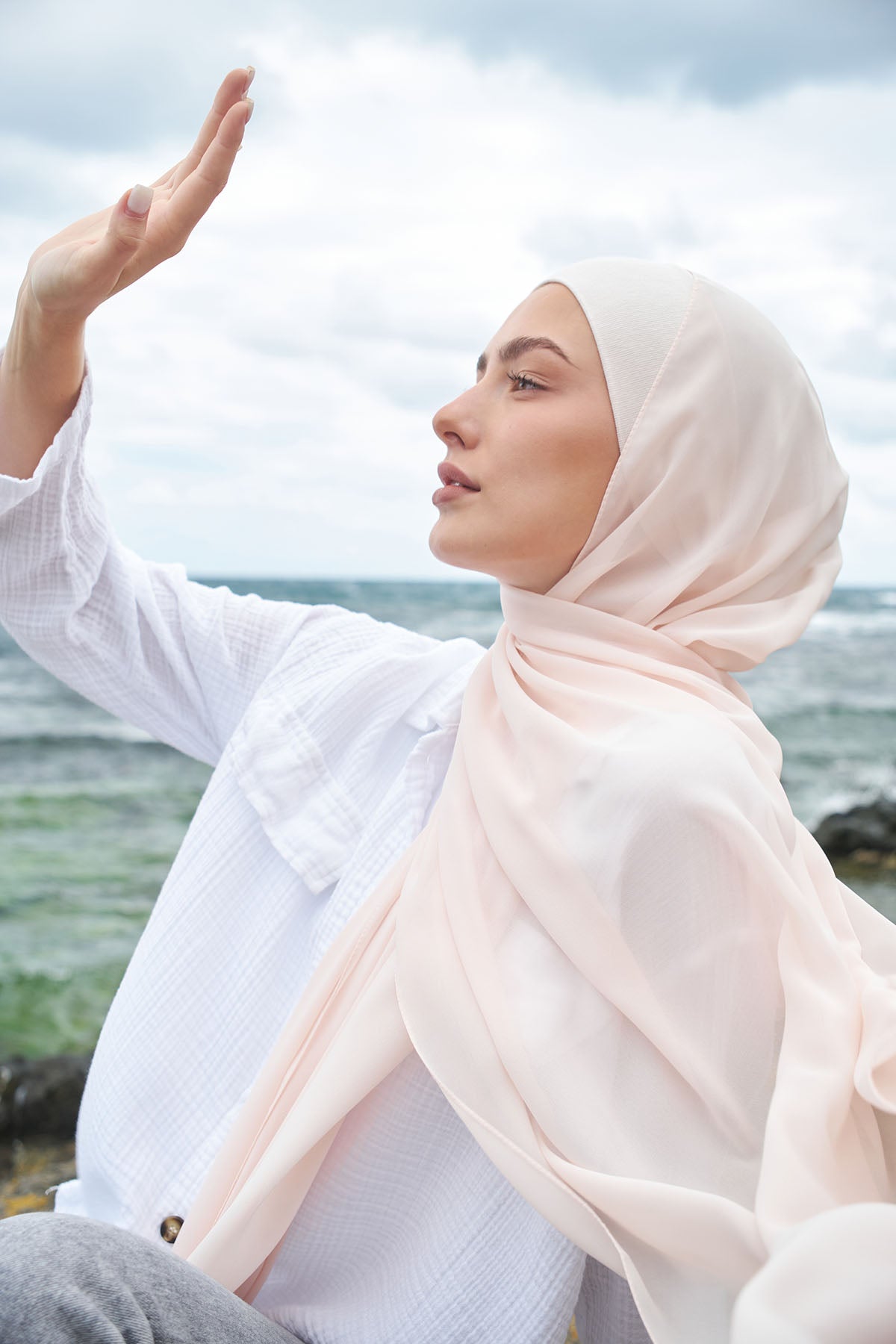 Chiffon Hijab in Vanilla Ice Color