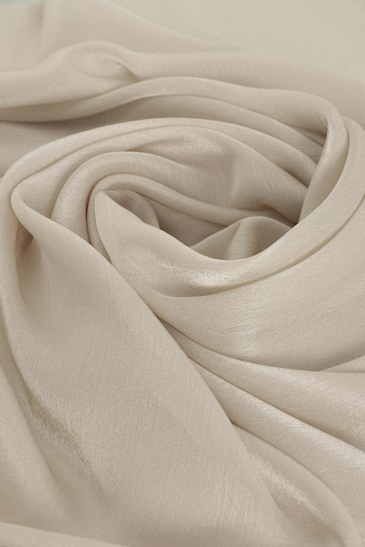 Satin Crepe Hijab in Satin Linen Color