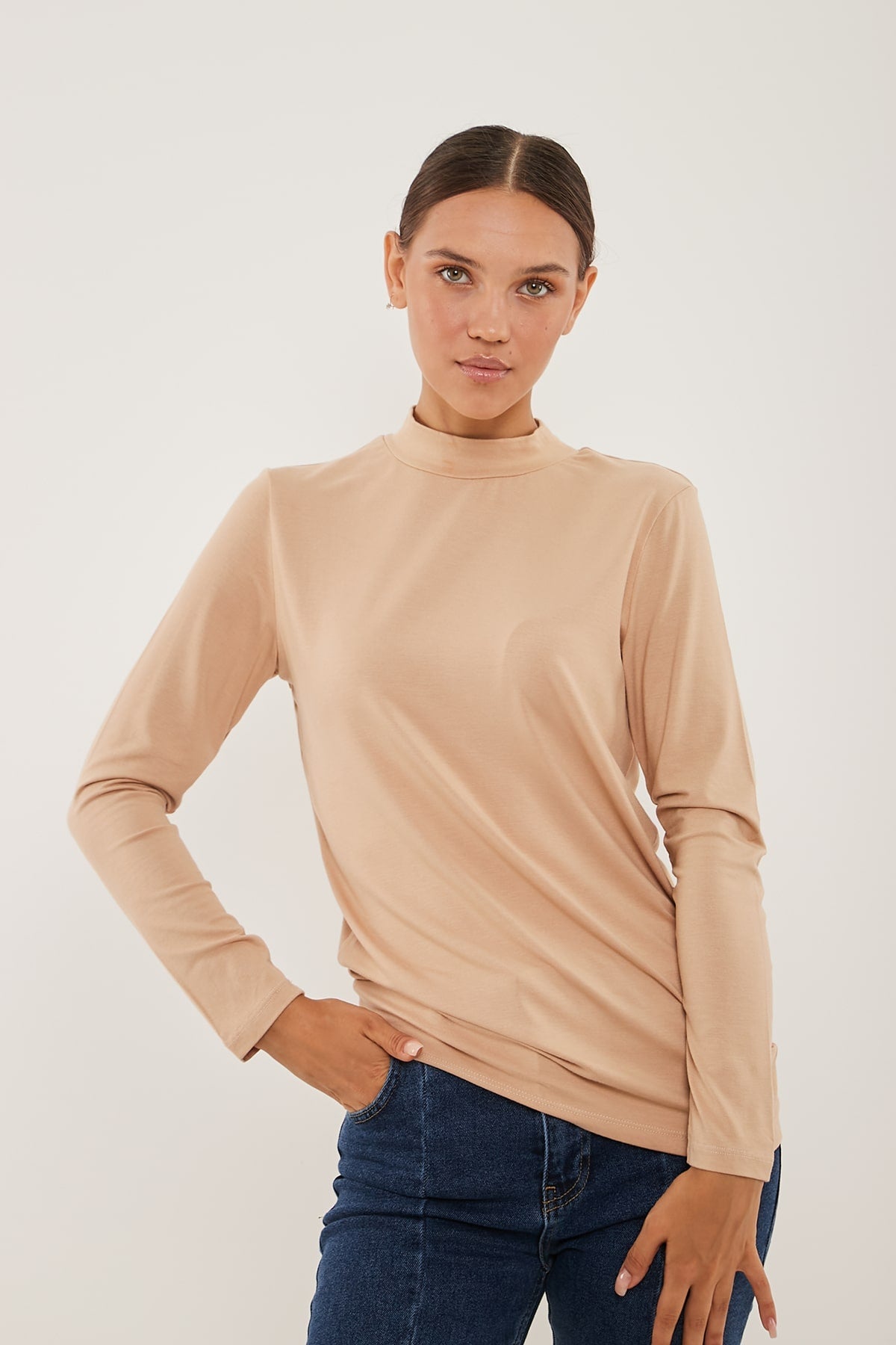 Long Sleeves Basic Top in Beige Color