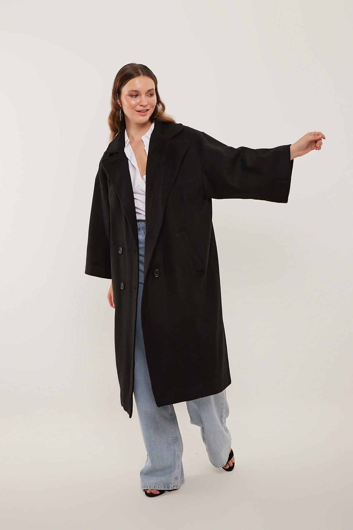 Oversized Cozy Coat in Black Color