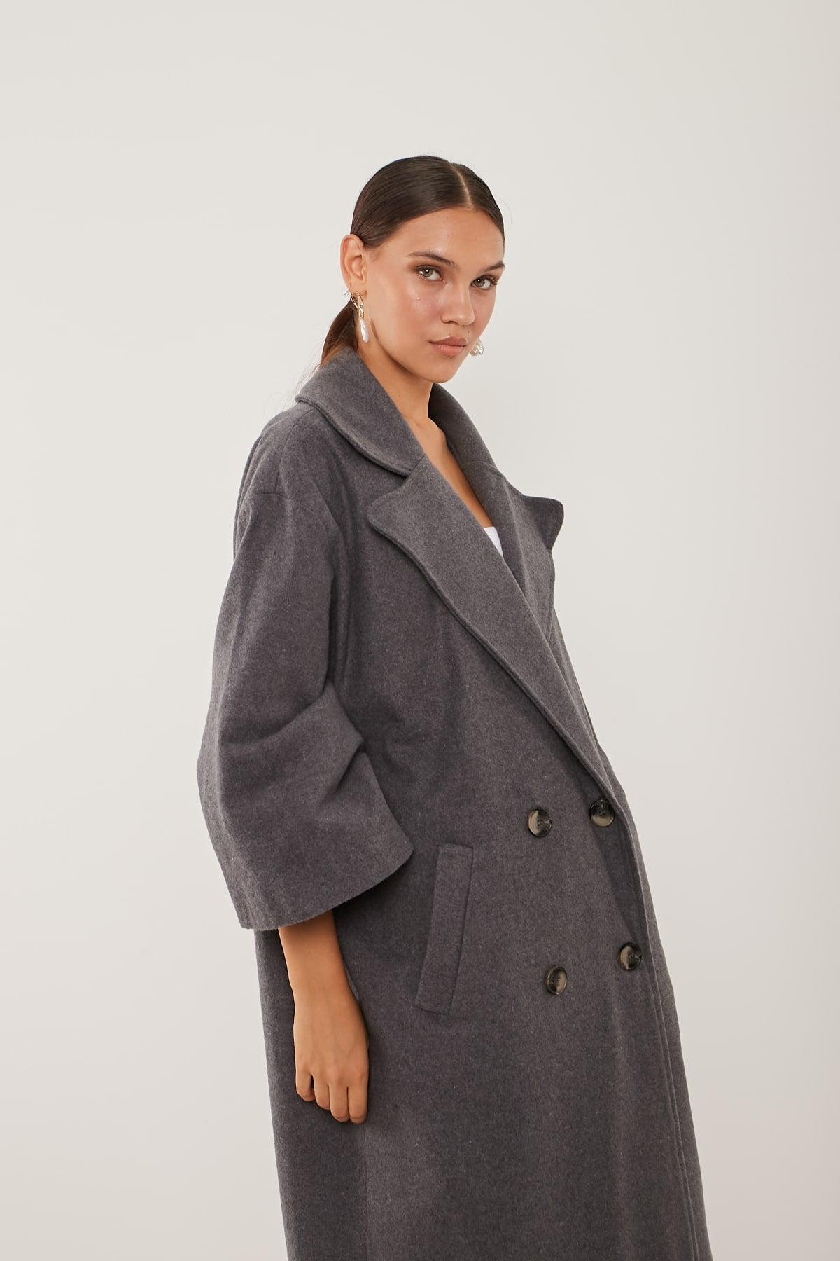 Oversized Cozy Coat in Gray Color