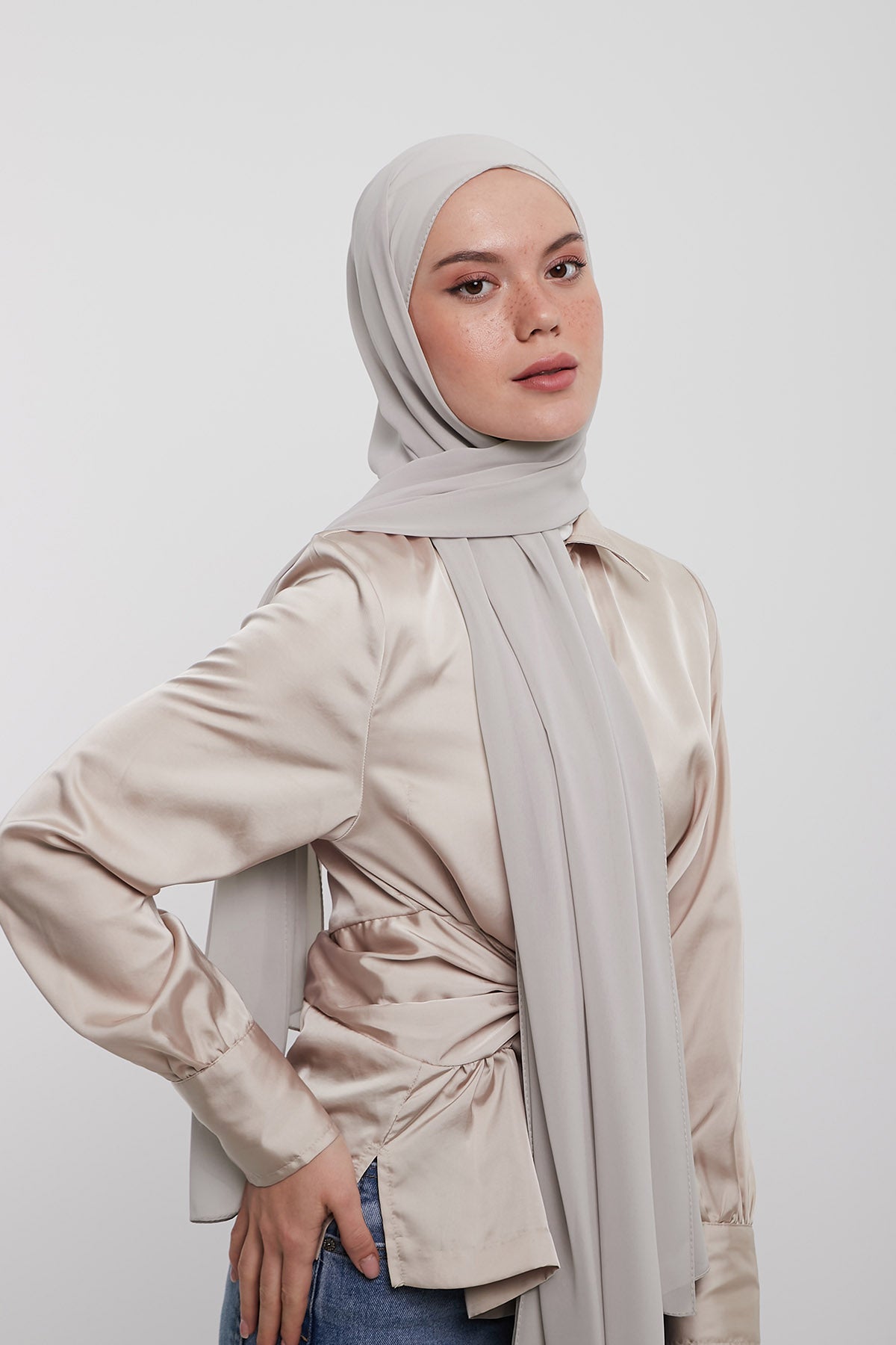 Chiffon Hijab in Iron Color