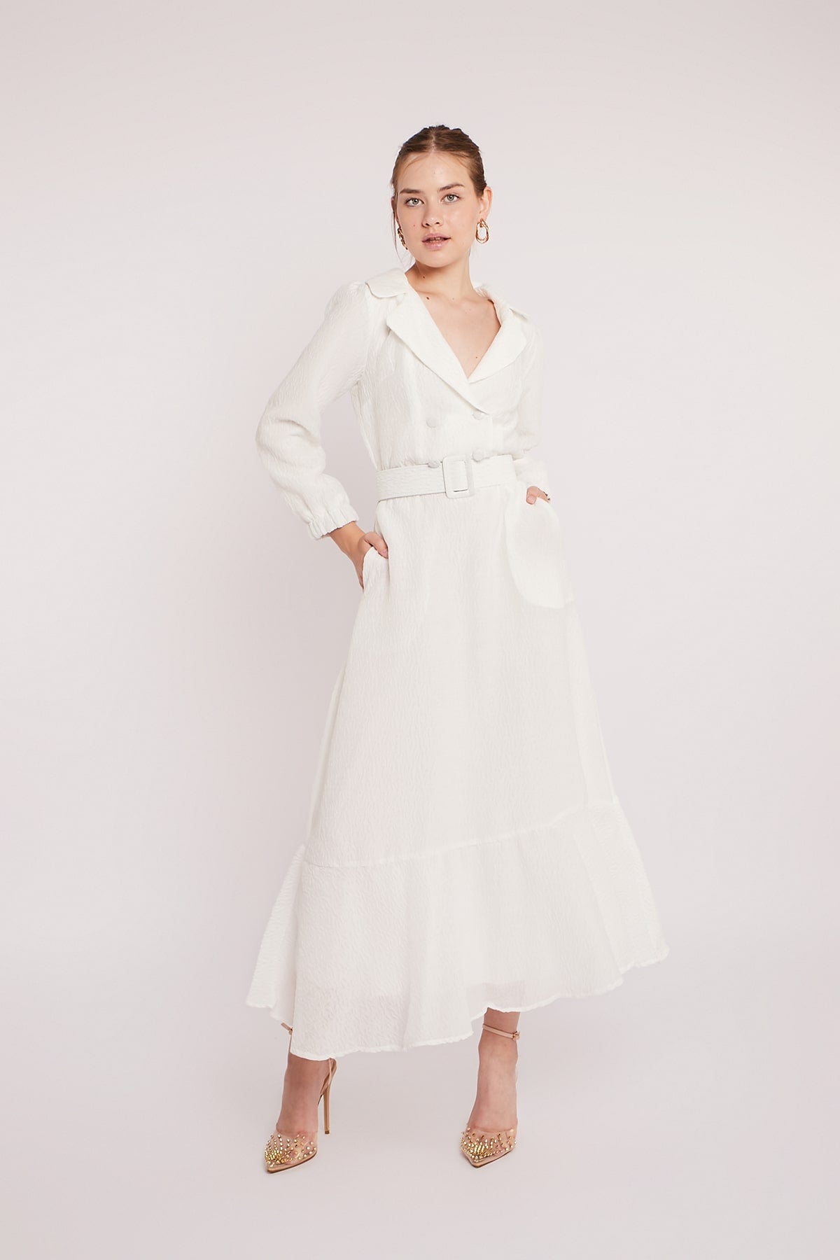 Chic Belted Dress in White Color