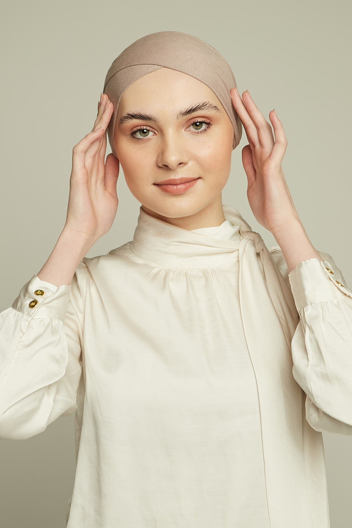 Criss-Cross Mesh Underscarf in Beige Color