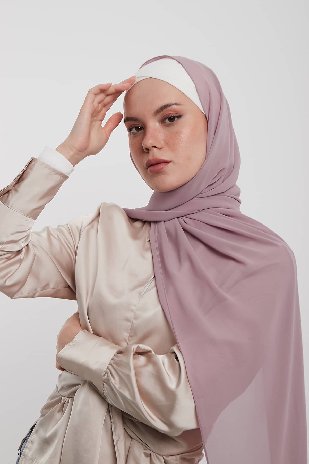 Chiffon Hijab in Grey Pink   Color