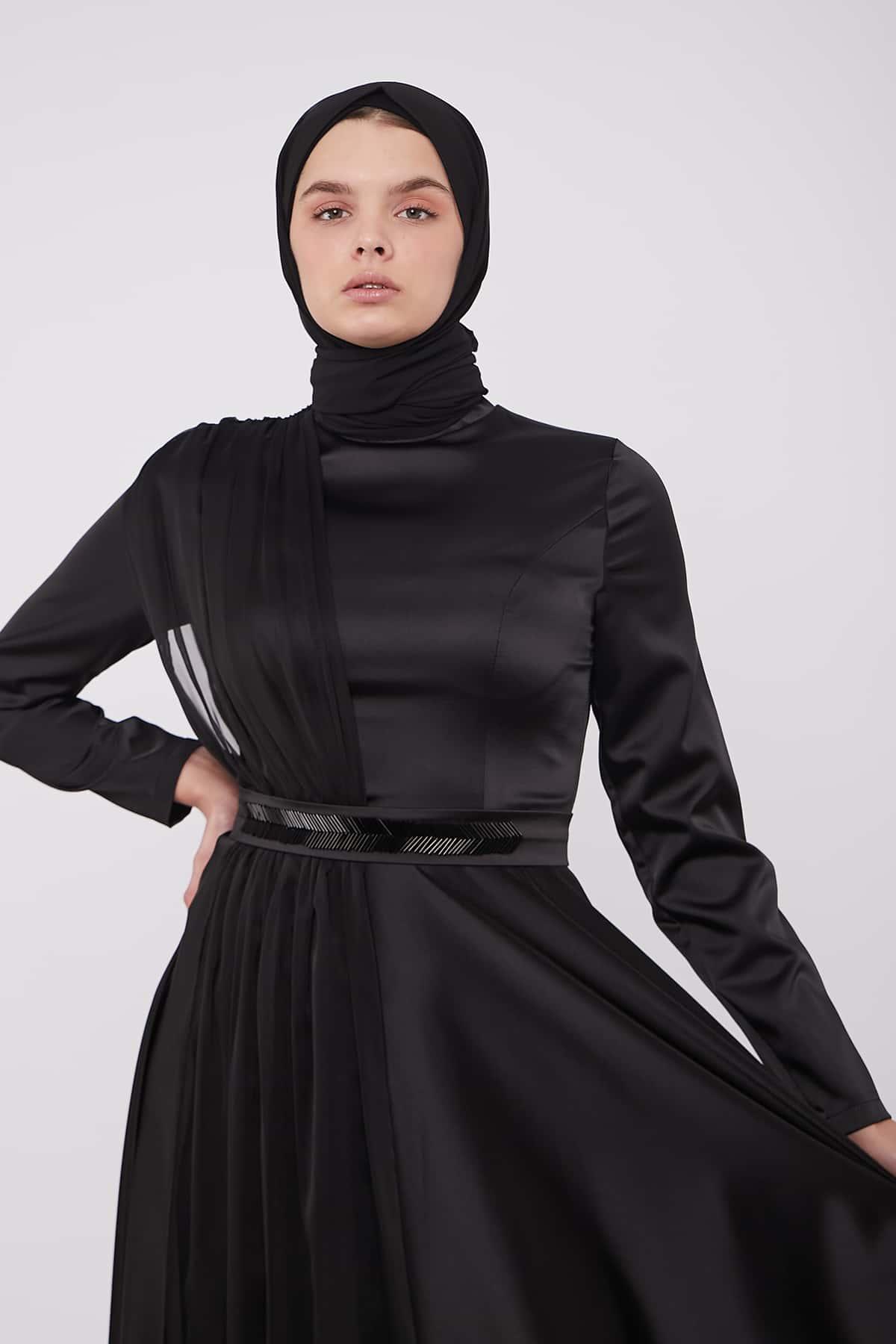 Evening Belted Dress in Black Color